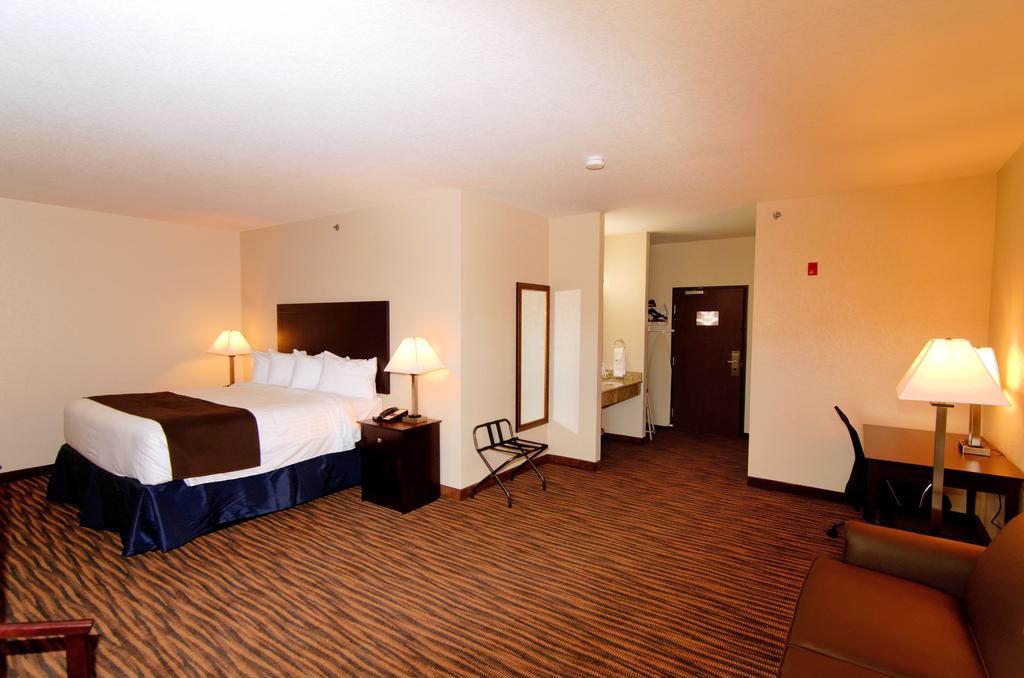 Cobblestone Inn & Suites - Denison | Oak Ridge Quarto foto