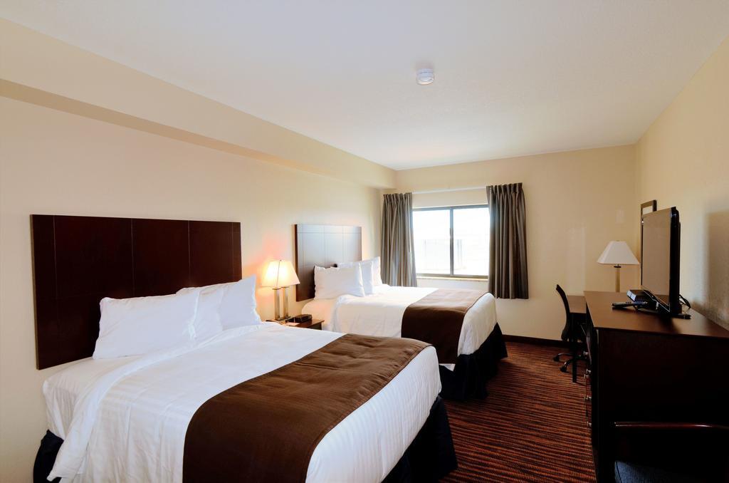 Cobblestone Inn & Suites - Denison | Oak Ridge Quarto foto